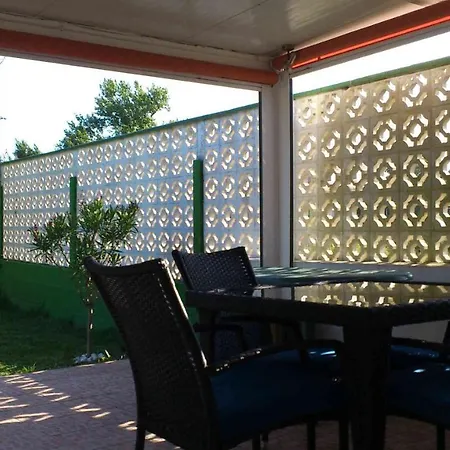 Bonito Bungalow Con Jardin En Playa Nerga Дом отдыха